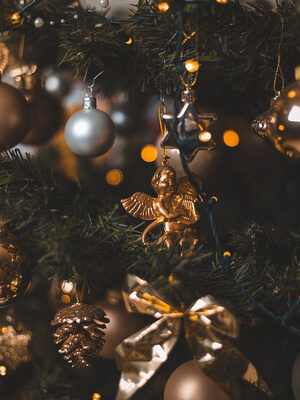 Weihnachtsbaum Geschmückt Urlaub im Montafon Hotel Bergkristall Advent